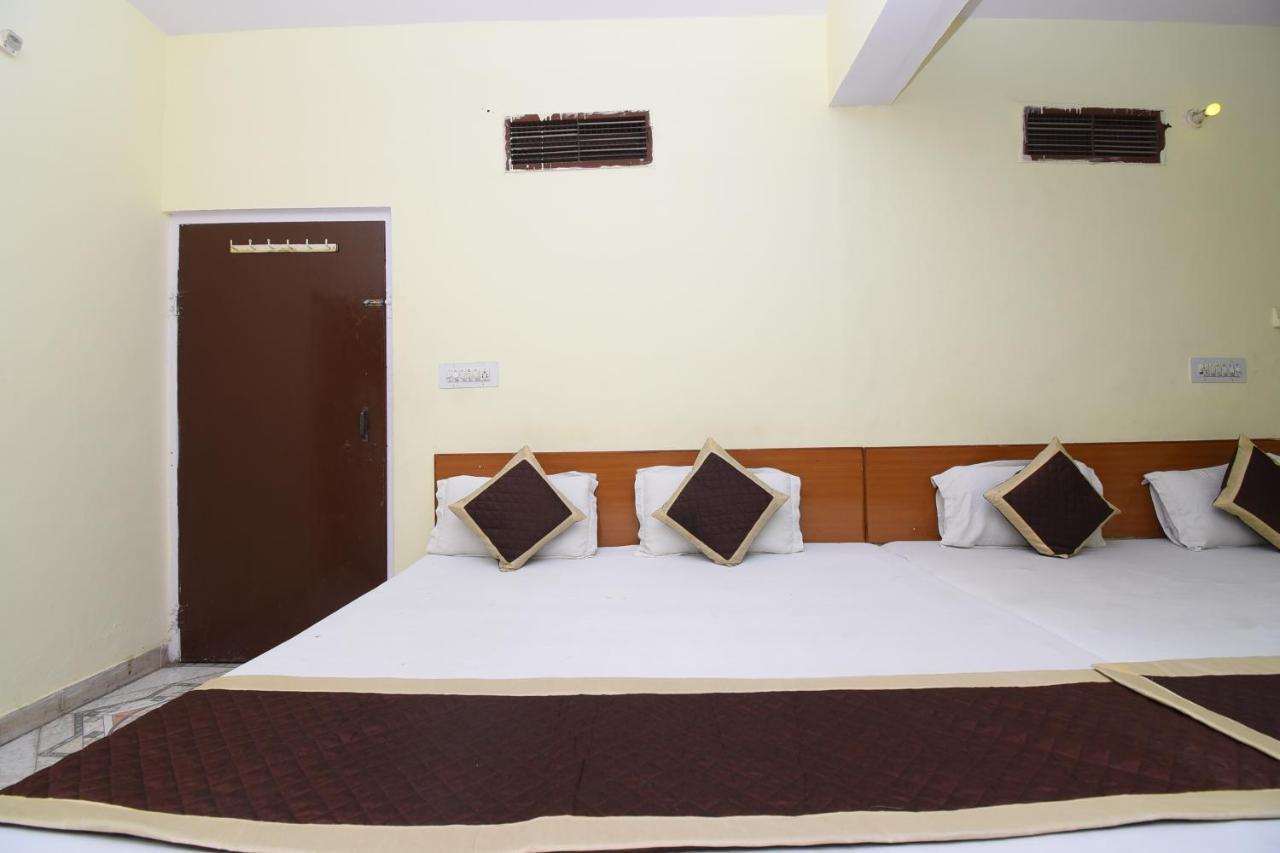 Hotel Jaipur Achrol Exterior photo